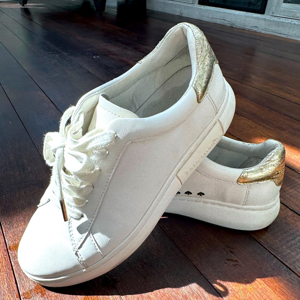 Kate spade lift sneakers size 7.5 in white